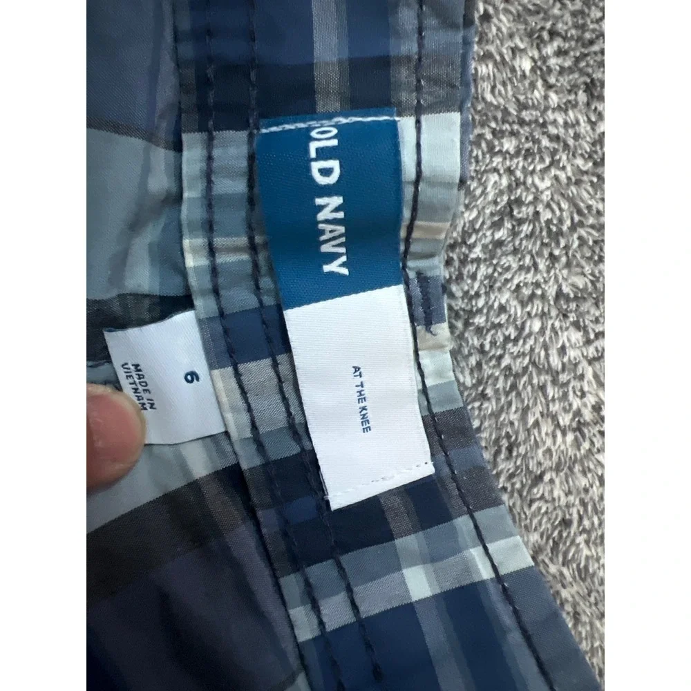 Old Navy Boys Blue Plaid Baggy At The Knee Cargo Shorts Size 6 NWT